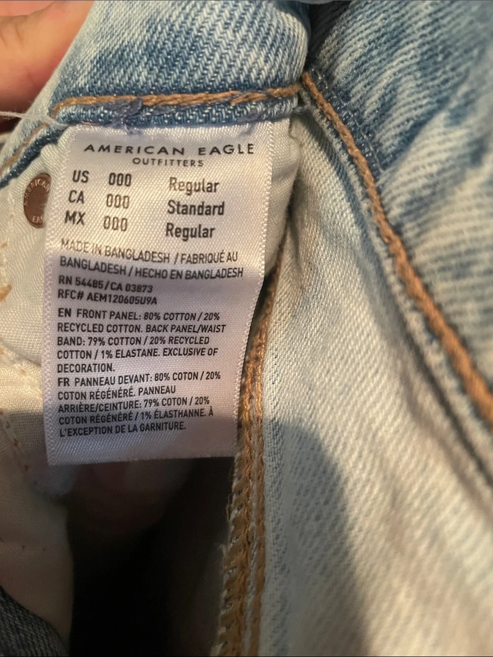 American Eagle Outfitters Light Blue Distressed Denim Jeans